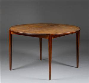 Rosengren Hansen. Cirkulært spisebord af Rio palisander, model 38 3