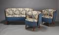 Dansk møbelproducent. Par lænestole samt sofa 3
