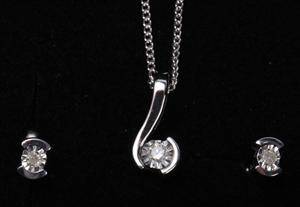Smykkesæt af sterlingsølv prydet med diamanter 0,09 ct. 3