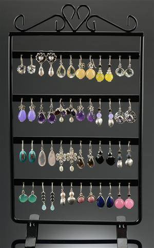 Samling øreringe af sterling sølv med  stativ 25