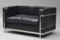 Le Corbusier. LC2 Fritstående to-pers. sofa