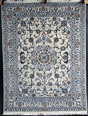 Persisk Nain 195 x 145 cm.