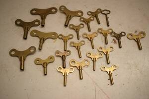 Mässing klocknycklar A478