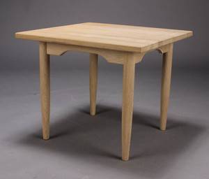 Haslev sidebord, massiv egetræ