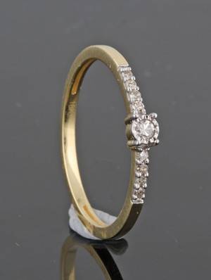 Diamond ring 18kt approx. 0.09ct  This lot has been put up for resale under the new lot no. 3384970