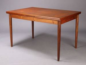 Dansk møbelproducent. Spisebord, teaktræ