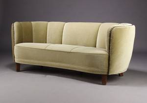 Dansk møbelproducent. Banansofa