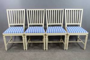 Stolar i gustaviansk stil 4 st