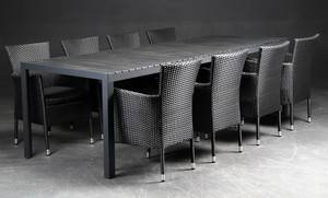 Daneline Havemøbler. Langbord artwood, 8 polyrattan armstole 7