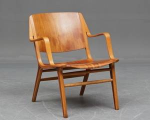 Peter Hvidt  Orla Mølgaard Nielsen. Ax-stol m. armlæn   