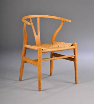 Hans J. Wegner 1914-2007. Y- stol, model CH 24.