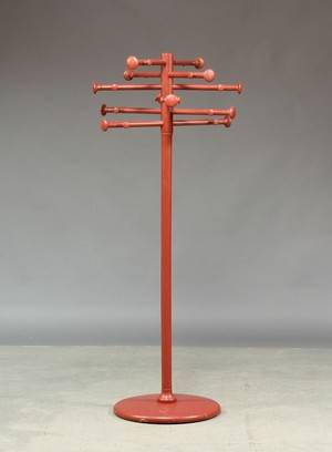 Nanna Ditzel. Stumtjener