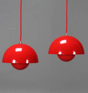 Verner Panton, Flowerpot, röd, ett par, 2000-tal