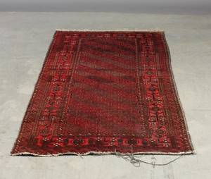 Afgansk tæppe. 210 x 110 cm. 