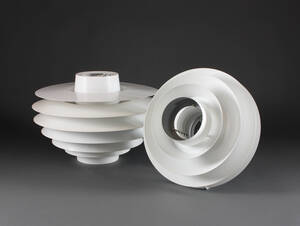 Svend Middelboe for Nordisk Solar, to pendler, model Verona 2