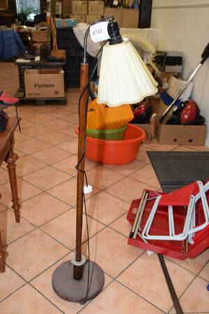 Golvlampa