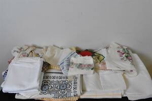 Parti textilier, bl.a dukar