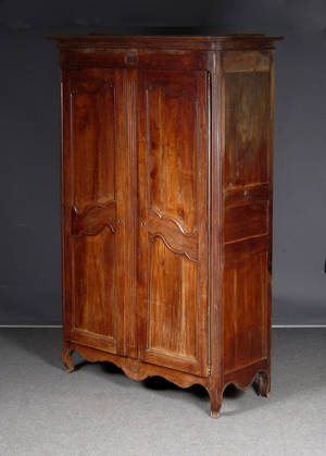 Louis XV. Klædeskab