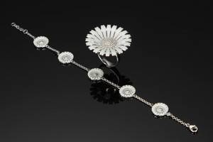 Margueritsæt. Georg Jensen. Ring og armbånd 3