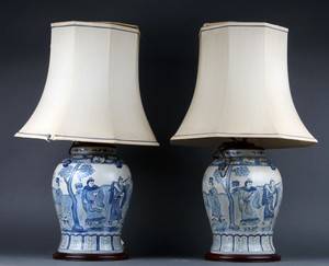 Par kinesiske bordlamper af porcelæn, 1900-tallet