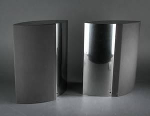 Bang  Olufsen. Par BeoLab 4000 højtalere 2