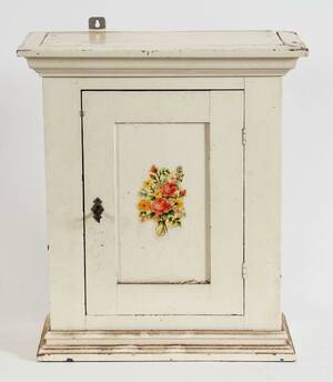 Väggskåp, 1800-tal