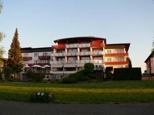 6 Tage Auszeit im Resort- und Wellnesshotel Park-hill in Lossburg Schwarzwald für 2 Personen