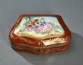 Fransk lågskrin af porcelæn