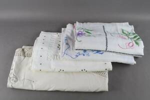 Broderade dukar 4 st