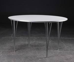 Piet Hein Bruno Mathsson. Cirkulært spisebord, Ø 120 cm