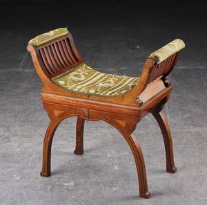 Taburet af mahogni med intasia, empirestil. ca. 1900