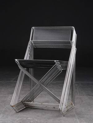 Niels Jørgen Haugesen. Syv X-line stabelstole 7 