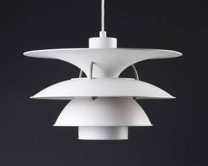 Poul Henningsen. Charlottenborg pendel, diam. 45 cm