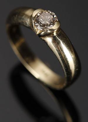 Diamantring, 14 kt guld.  0.52 ct brillant