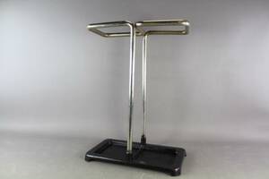 Paraplyställ i metall