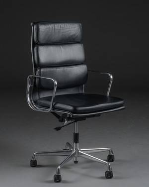 Charles Eames. Softpad kontorstol model EA 219 