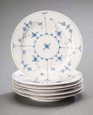 Kgl. P  Musselmalet, riflet, seks middags tallerkner 6