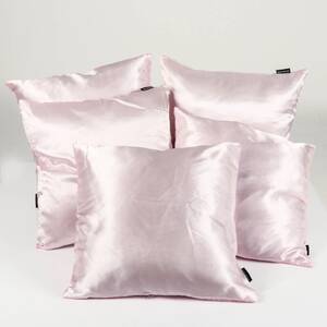 PRYDNADSKUDDAR, 5 st, Innerum, ca 43 x 43 cm