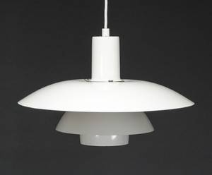 Poul Henningsen. PH 4½4 Pendel 