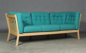 Stouby. Tre-pers. tremmesofa, bøgetræ