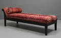 Chaiselongue med djurmönstrad klädsel, 1900-tal