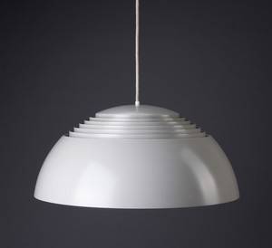 Arne Jacobsen, pendel, model AJ, grålakeret metal