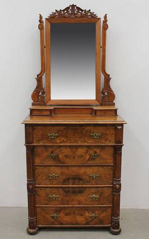 Spegelbyrå, 1800-tal