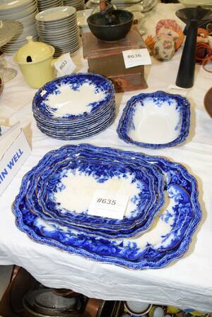 Servisdelar Flytande Blått, ca 15 st