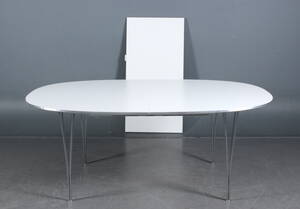 Piet Hein Bruno Mathsson. Super Elipse bord med udtræk, 2