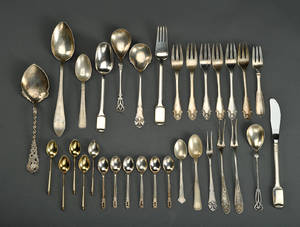 Georg Jensen samt Evald Nielsen div. sølvbestik 32