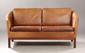 Dansk møbelproducent. To-pers sofa, læder, Rio palisander