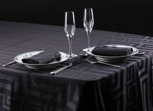 KEOPS - Collection. Dinner DeLuxe. Borddugesæt i gaveæske. 140x320 cm