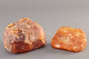 To store stykker harpiks med tørrevner 2