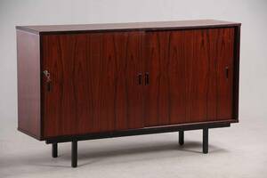 Dansk møbelproducent. Skænk af palisander